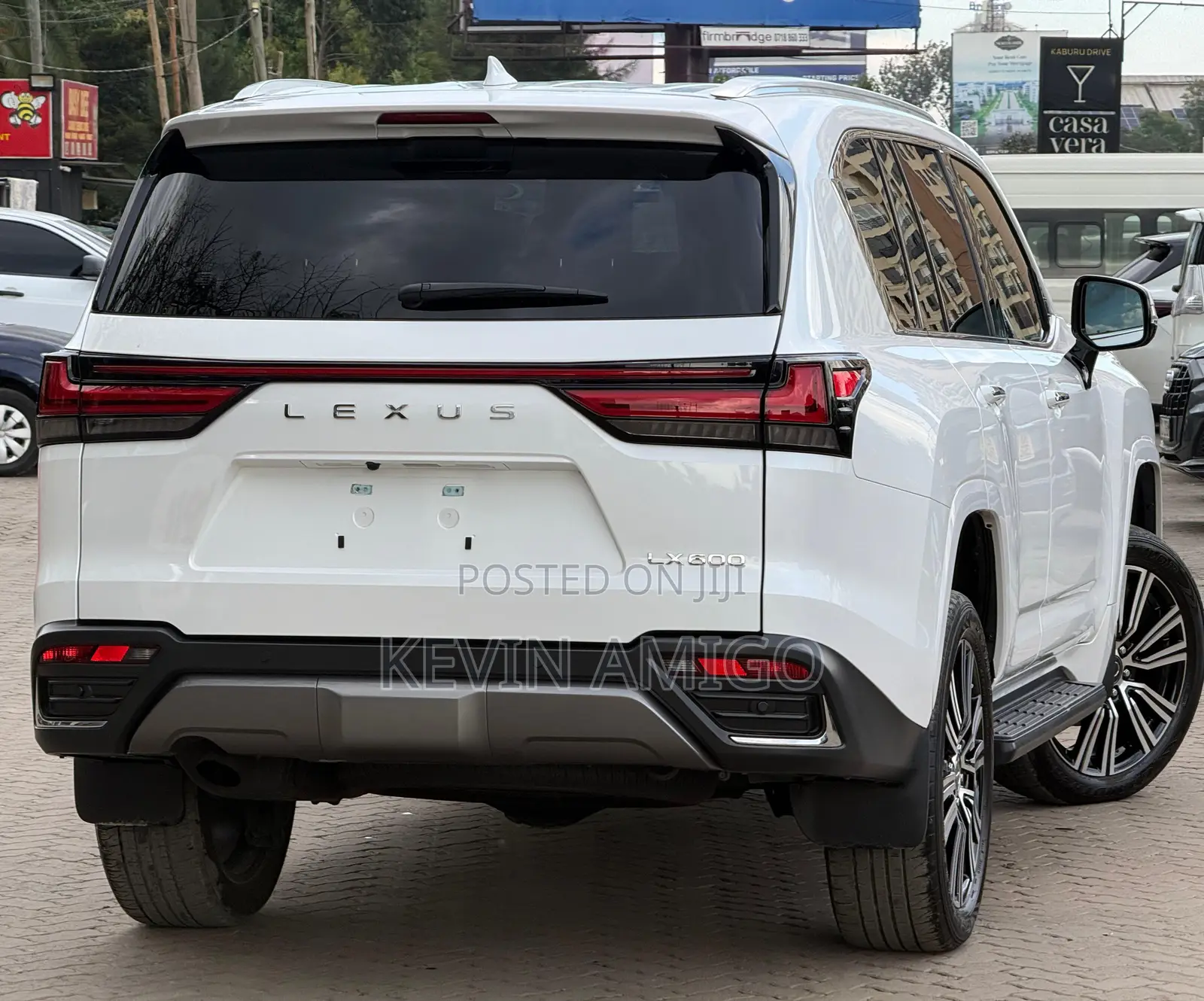 Lexus LX 600 2023
