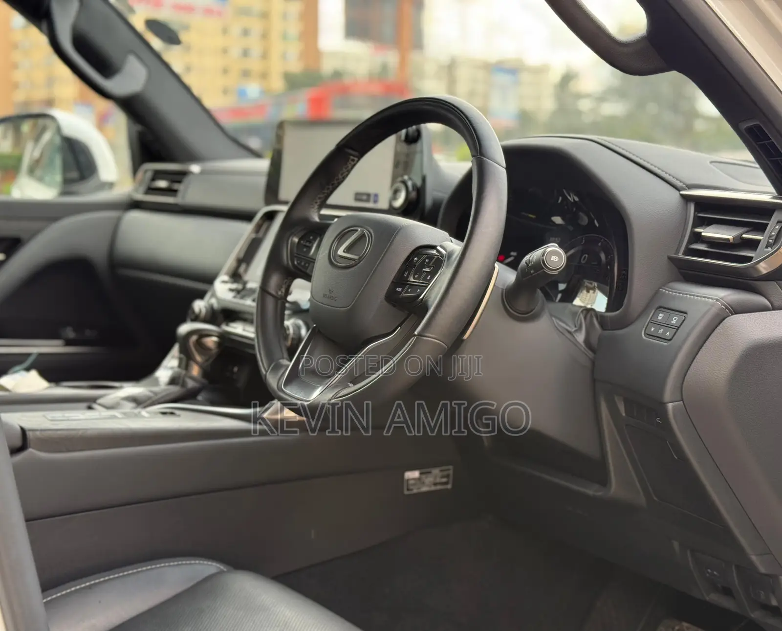 Lexus LX 600 2023