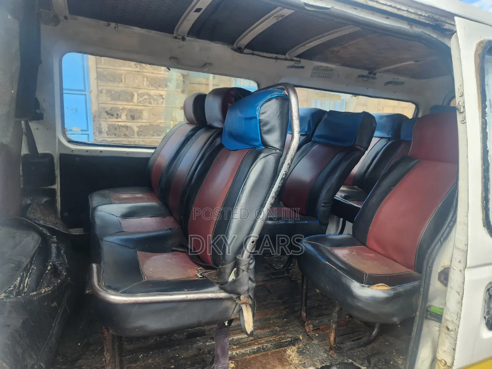 Nissan Caravan (Urvan) 2009 White