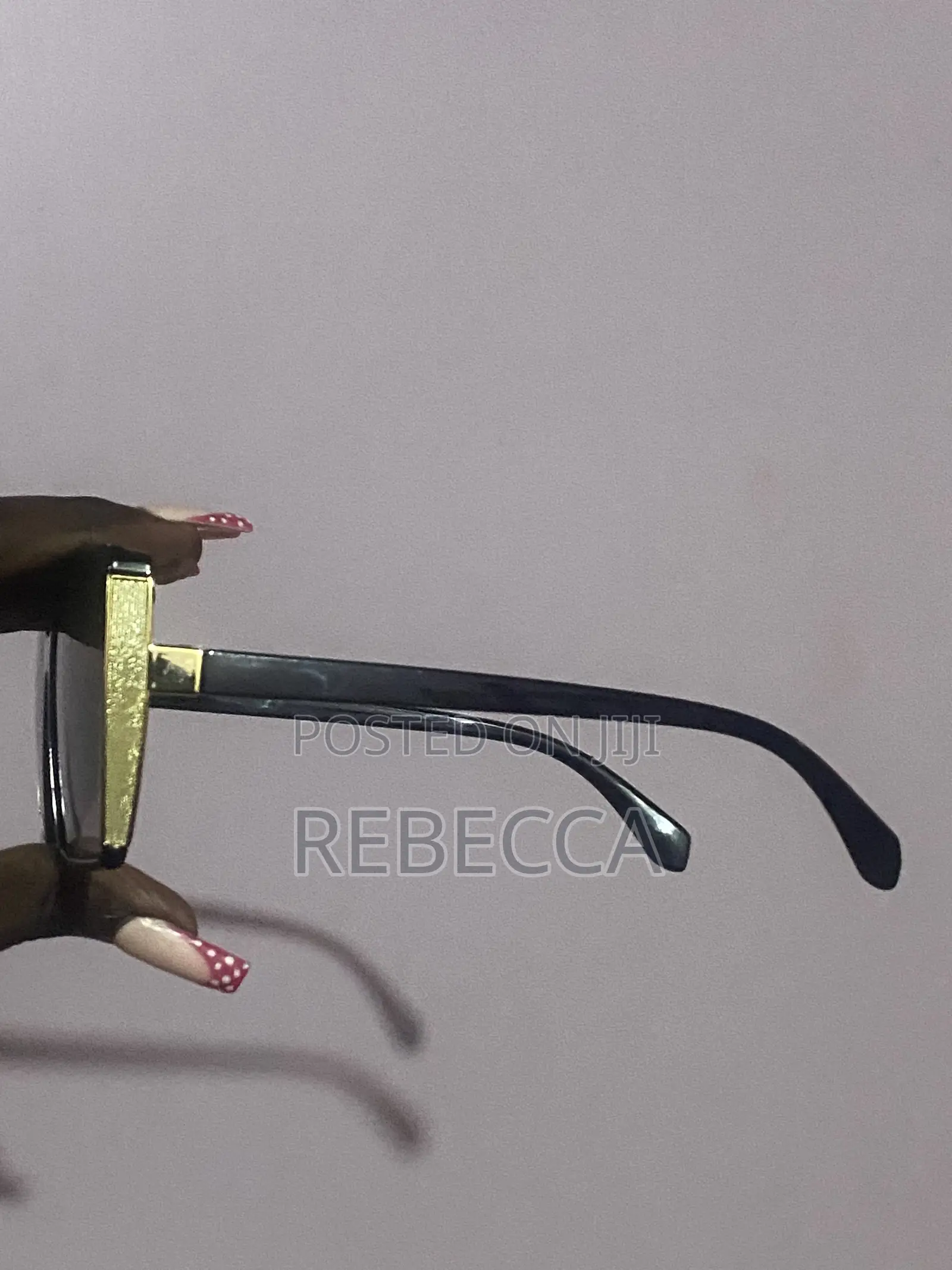 Classy Sun Glasses