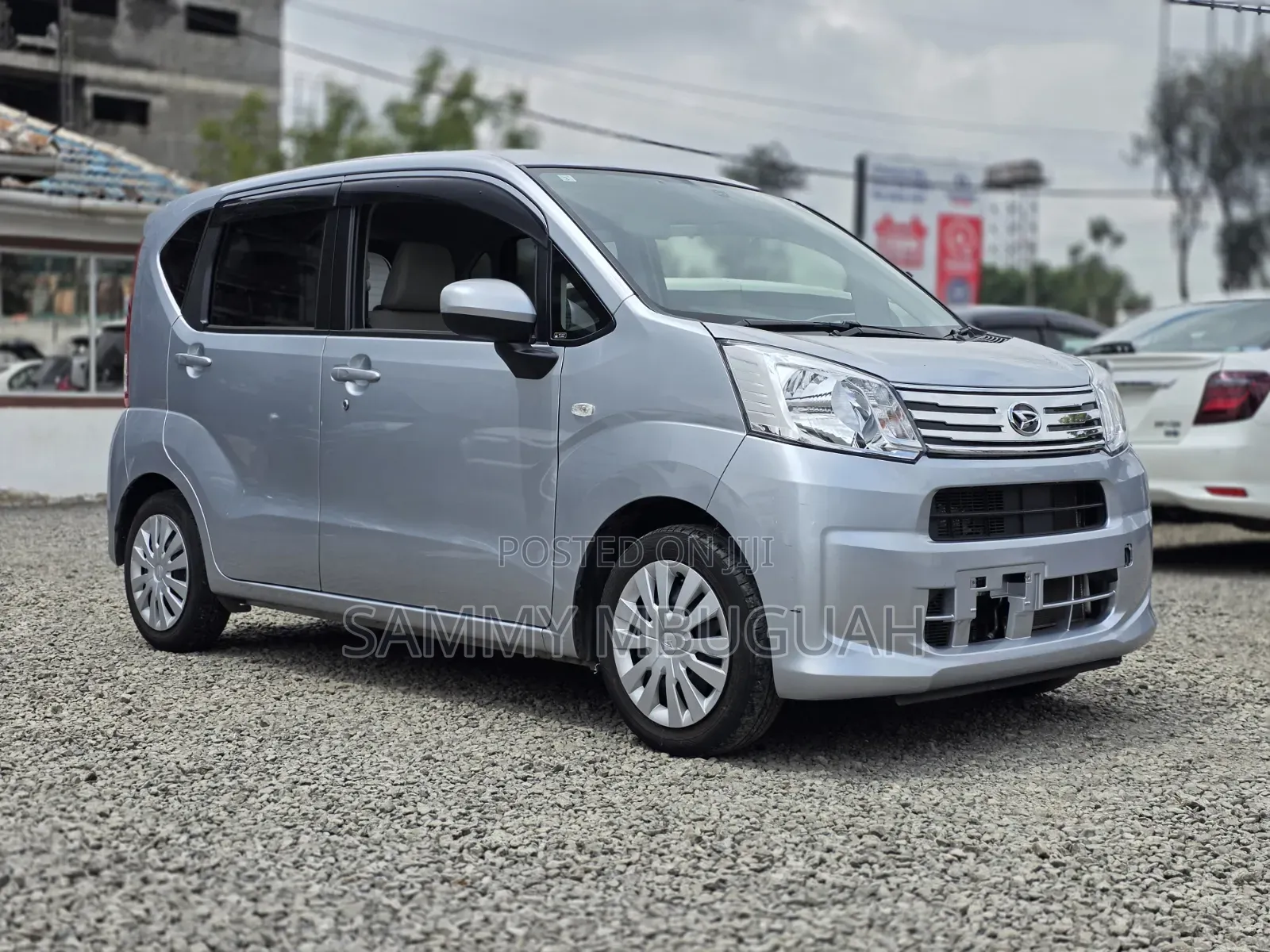 Daihatsu Move 2019 Silver