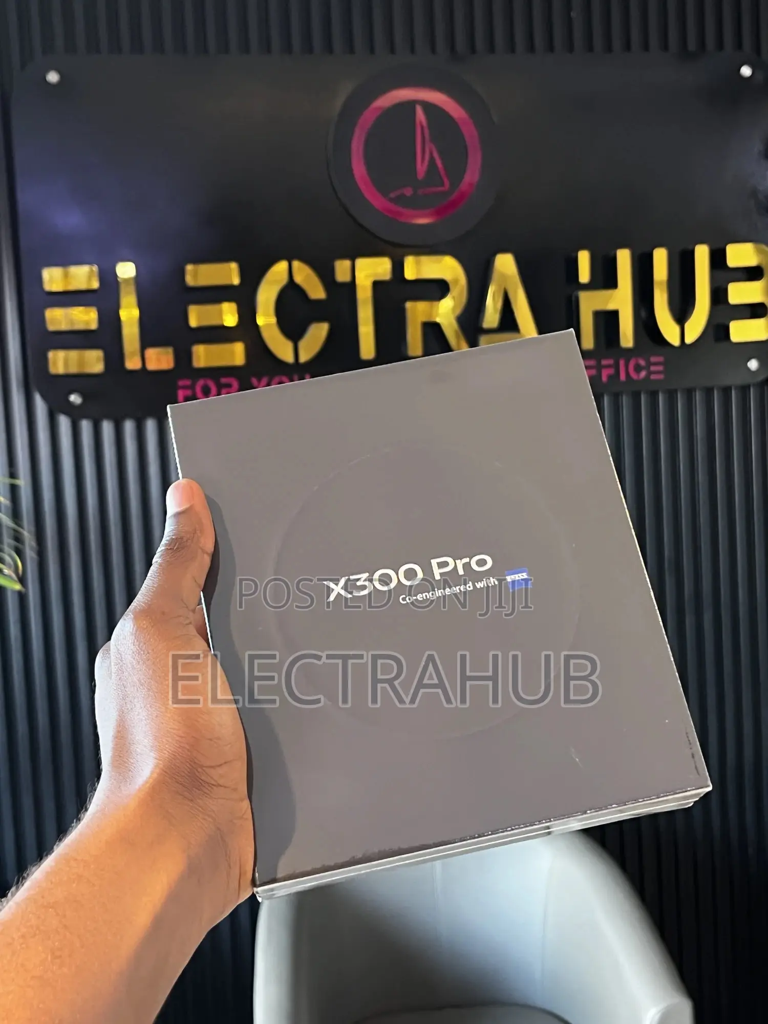New Vivo X300 Pro 512 GB Gold