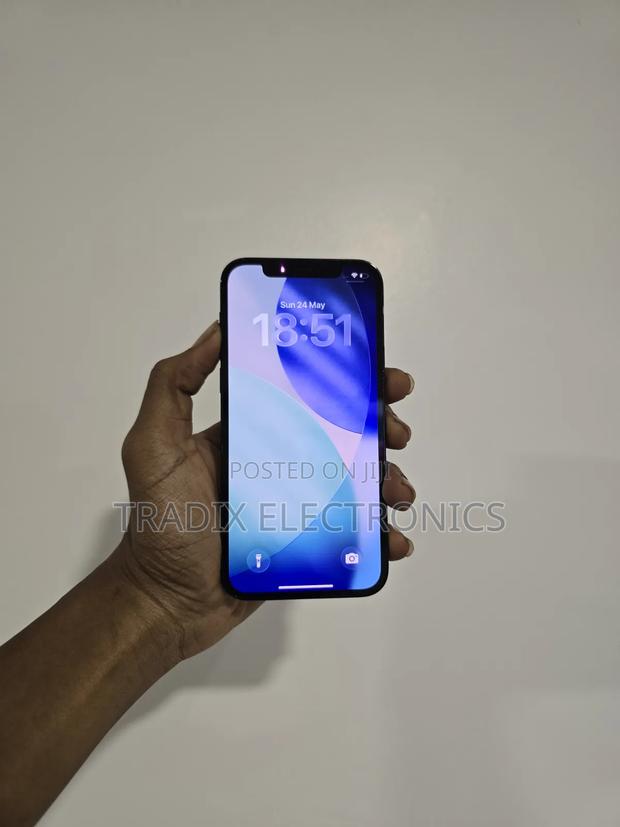 Apple iPhone 12 Pro 256 GB Blue - thumbnail 2