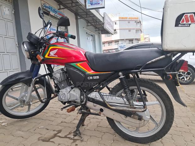 Honda CB 2024 Red - thumbnail 16