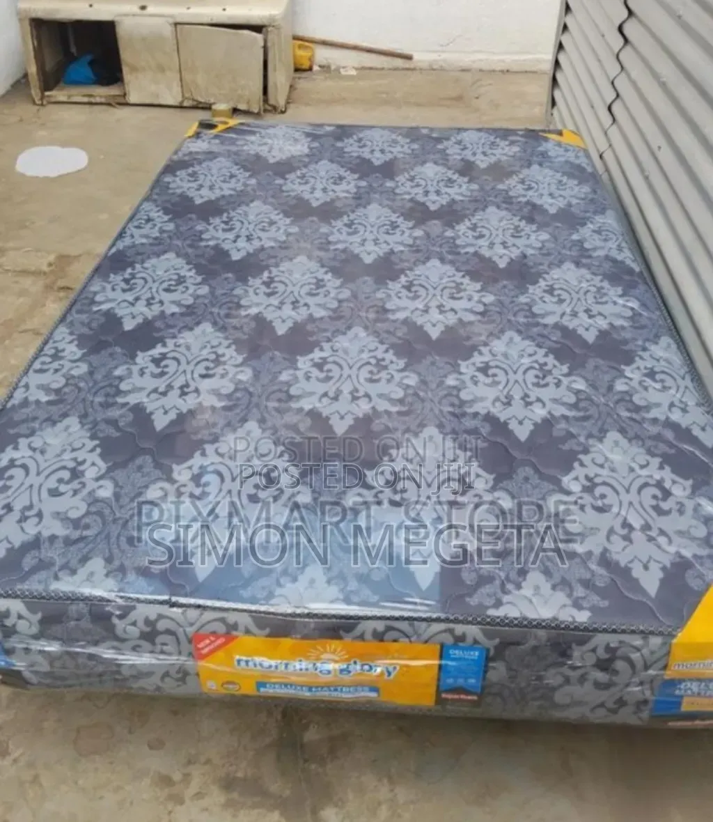 Medium Density Mattress 6*6 8inches. Morning Glory