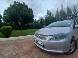 Toyota Corolla Fielder 1.8 Petrol AWD 2007 Silver