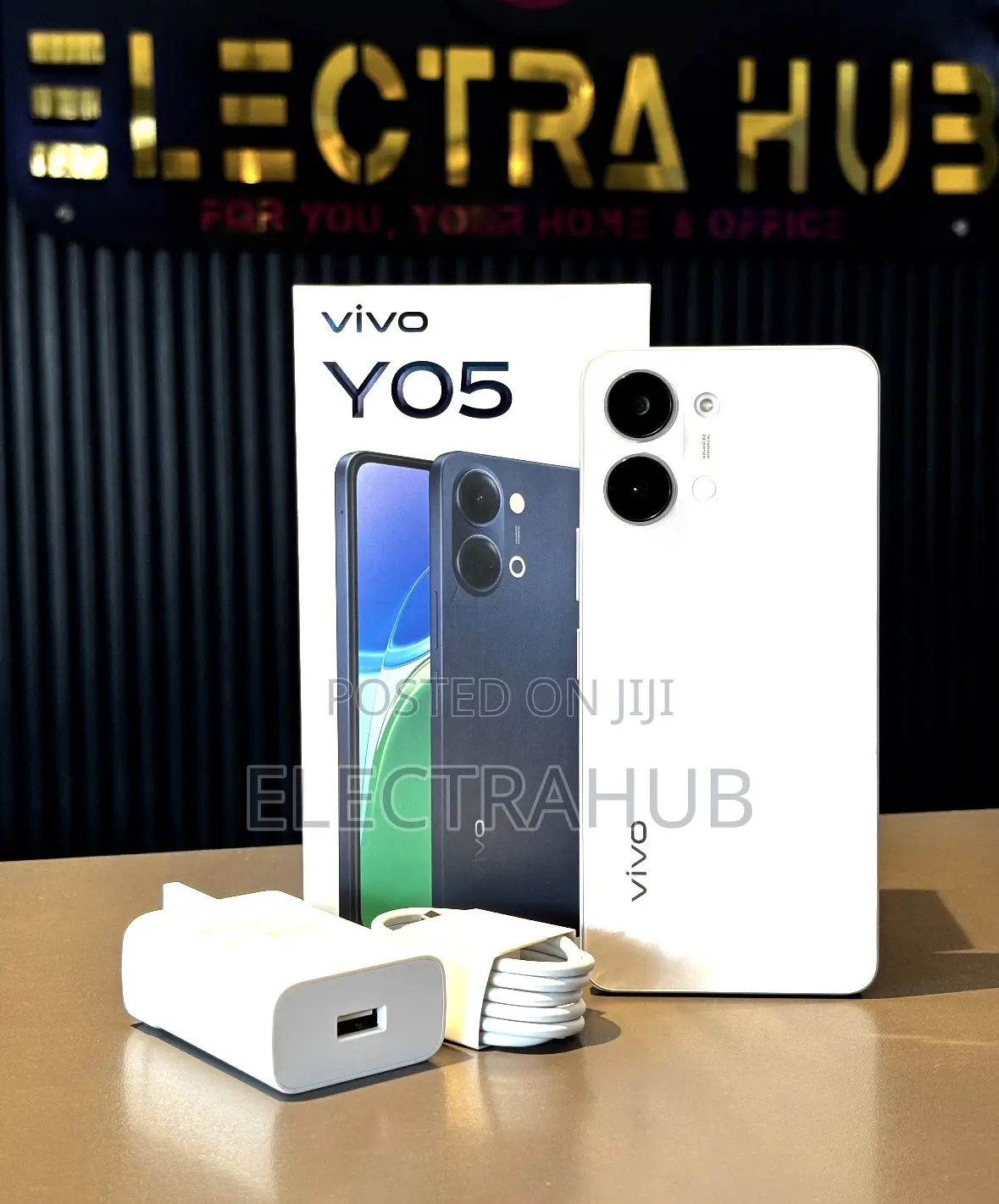 New Vivo Y04 128 GB White
