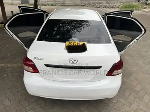 Toyota Belta 2010 White