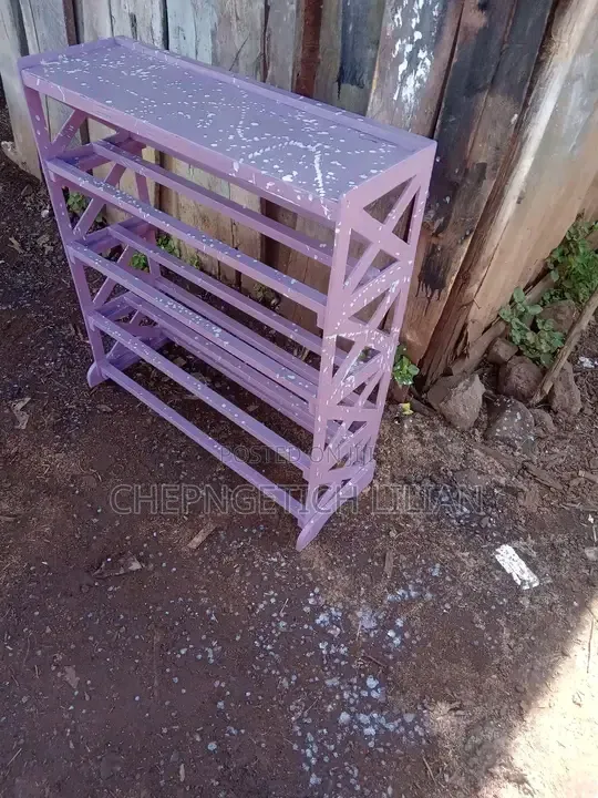 Modern Shoes Rack