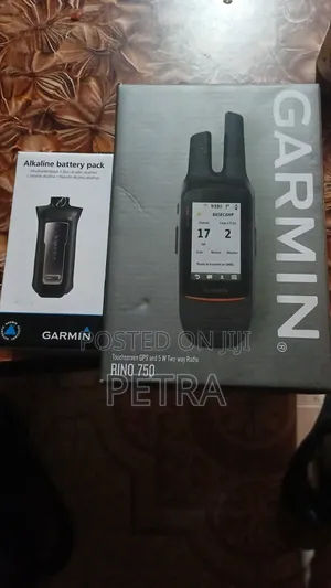 Garmin Rino 750