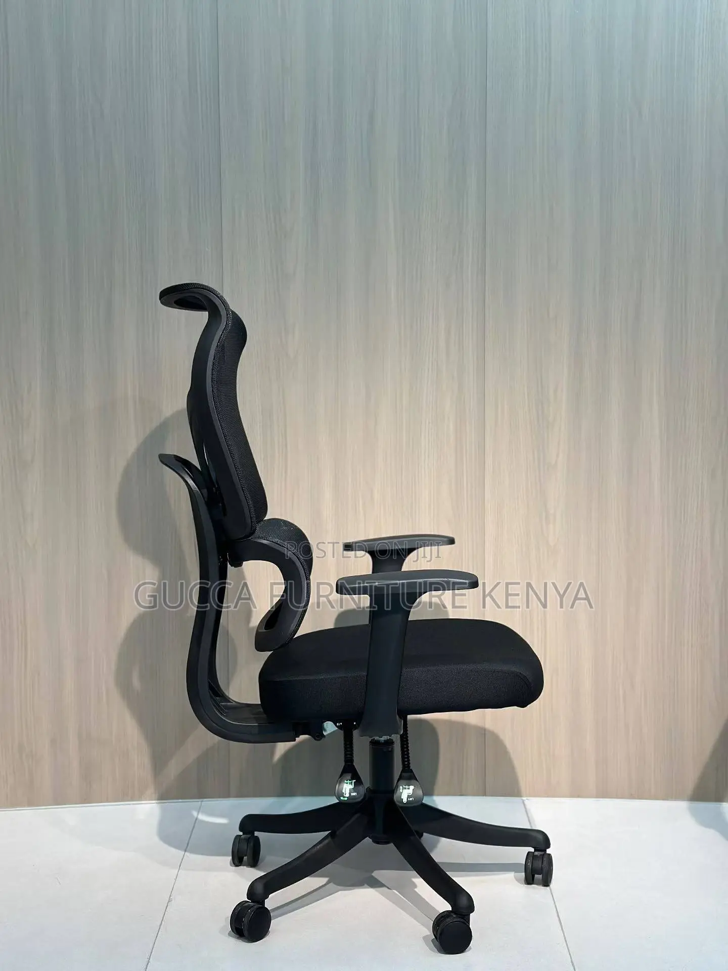 Office Orthopedic Mesh Chair.