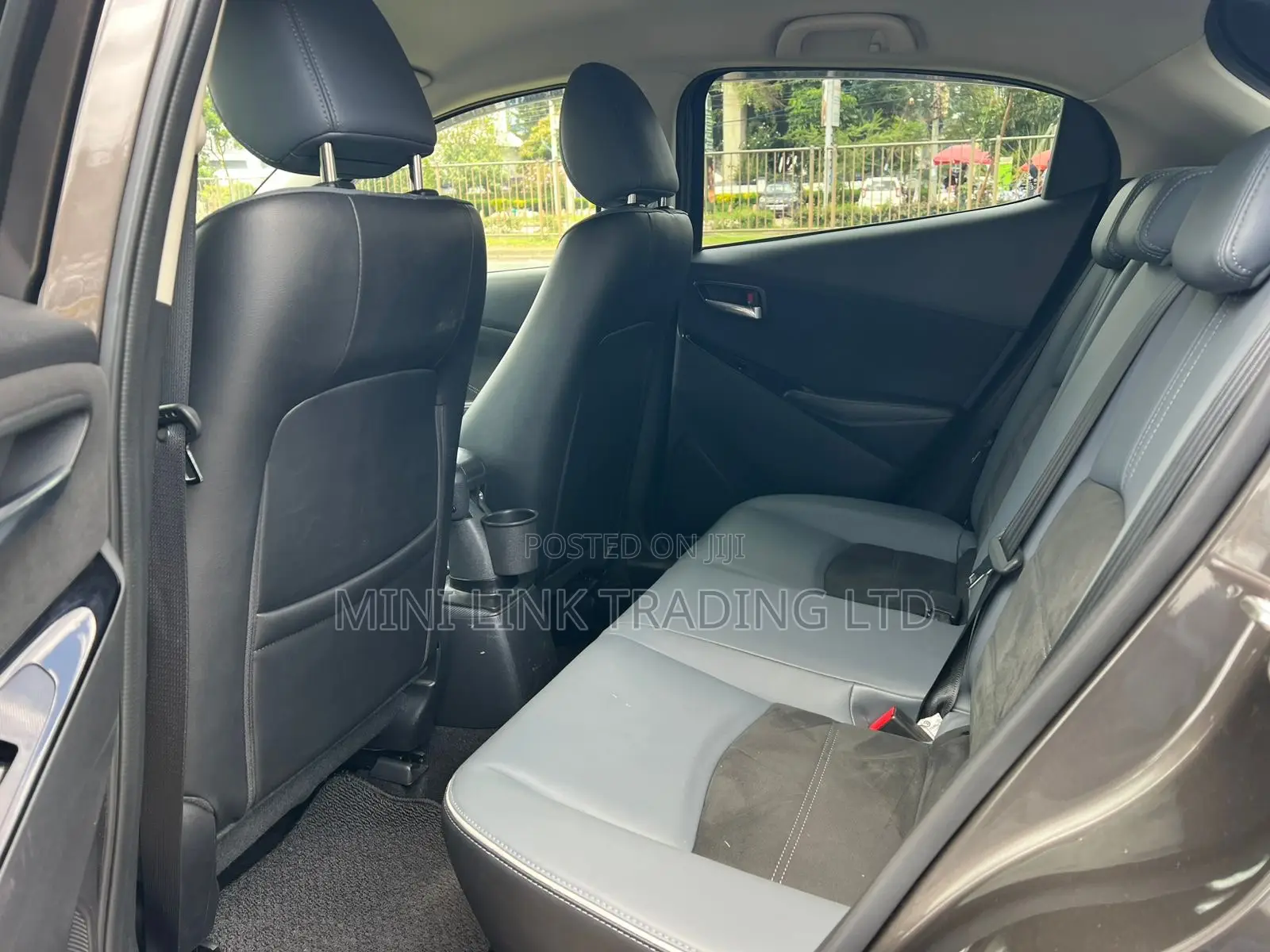 Mazda 2 2019 Gray