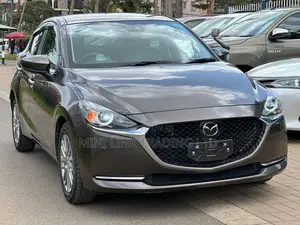 Mazda 2 2019 Gray