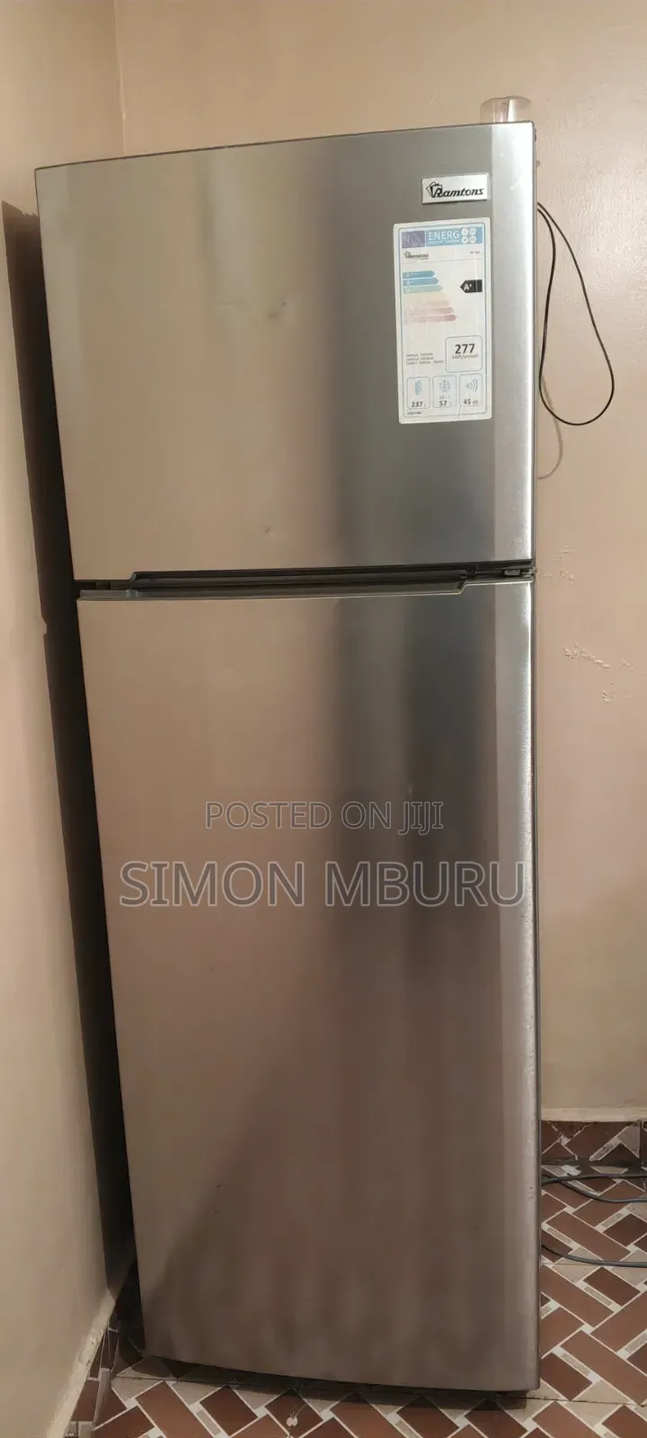 Ramptons Fridge 277l