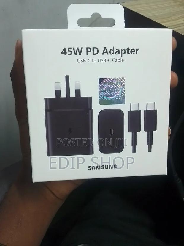 Usb C-C 45 Watts Samsung Charger - thumbnail 3