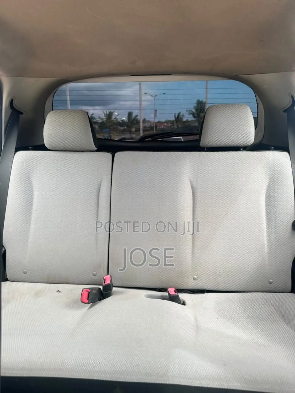Toyota Vitz 2013 White