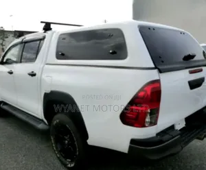 Toyota Hilux Revo Double Cab Deisel 2.4 AWD 2019 White