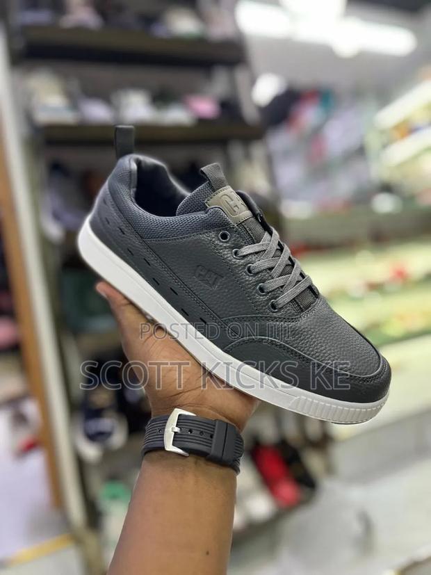 Caterpillar Quality Men Casuals - thumbnail 5