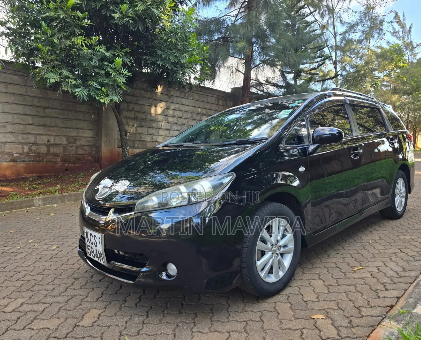 Toyota Wish 2011 Black