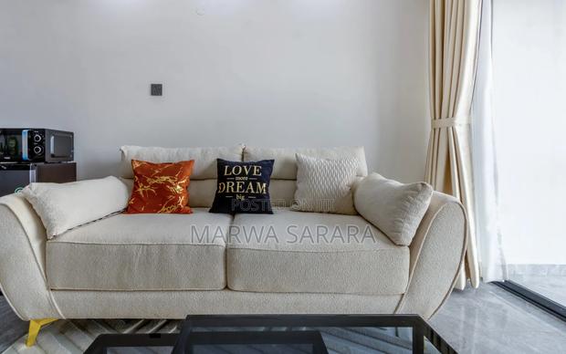 1 Bedroom Apartment Kilimani - thumbnail 4