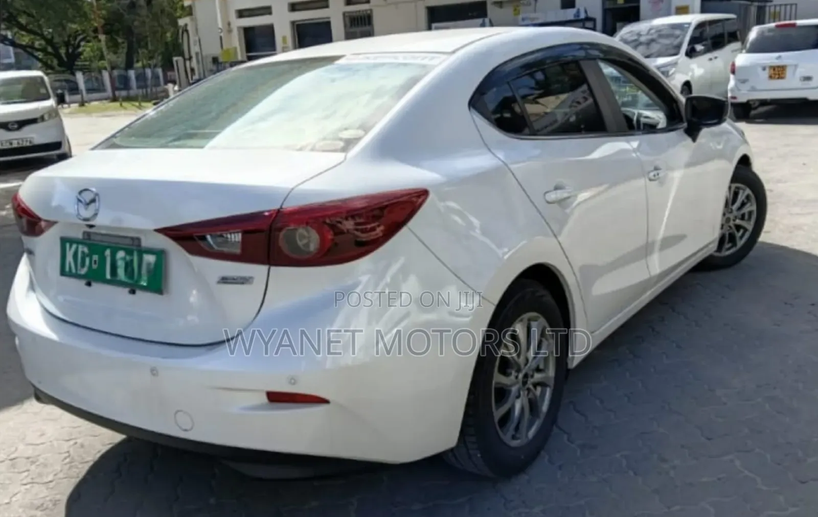 Mazda Axela 2019 White
