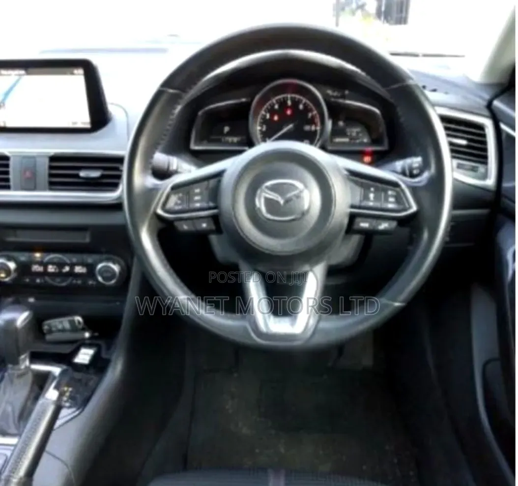 Mazda Axela 2019 White