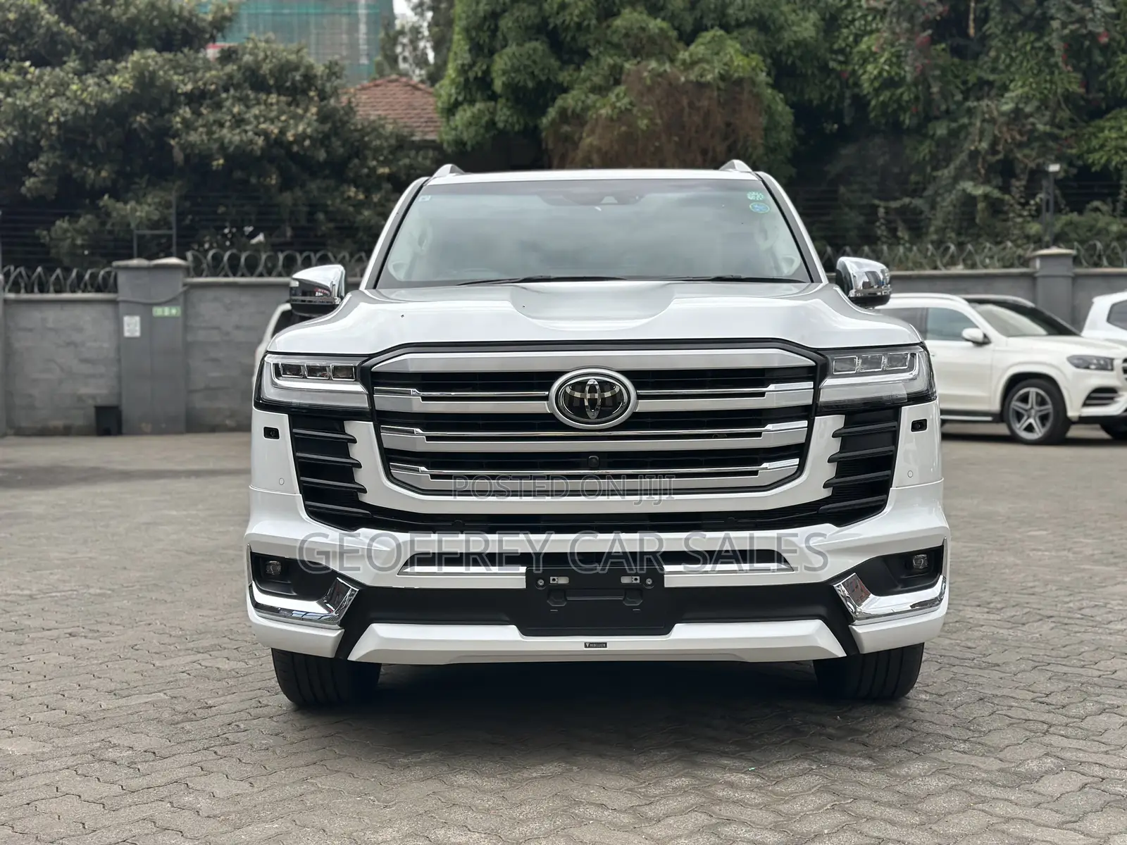 Toyota Land Cruiser 3.5 Petrol 4WD 2022 White