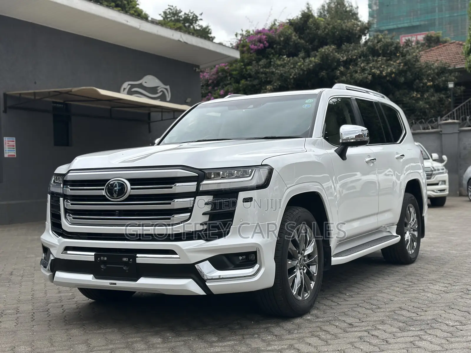 Toyota Land Cruiser 3.5 Petrol 4WD 2022 White