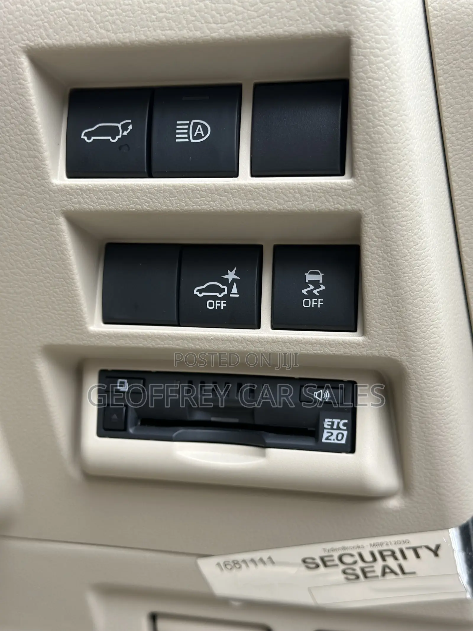 Toyota Land Cruiser 3.5 Petrol 4WD 2022 White