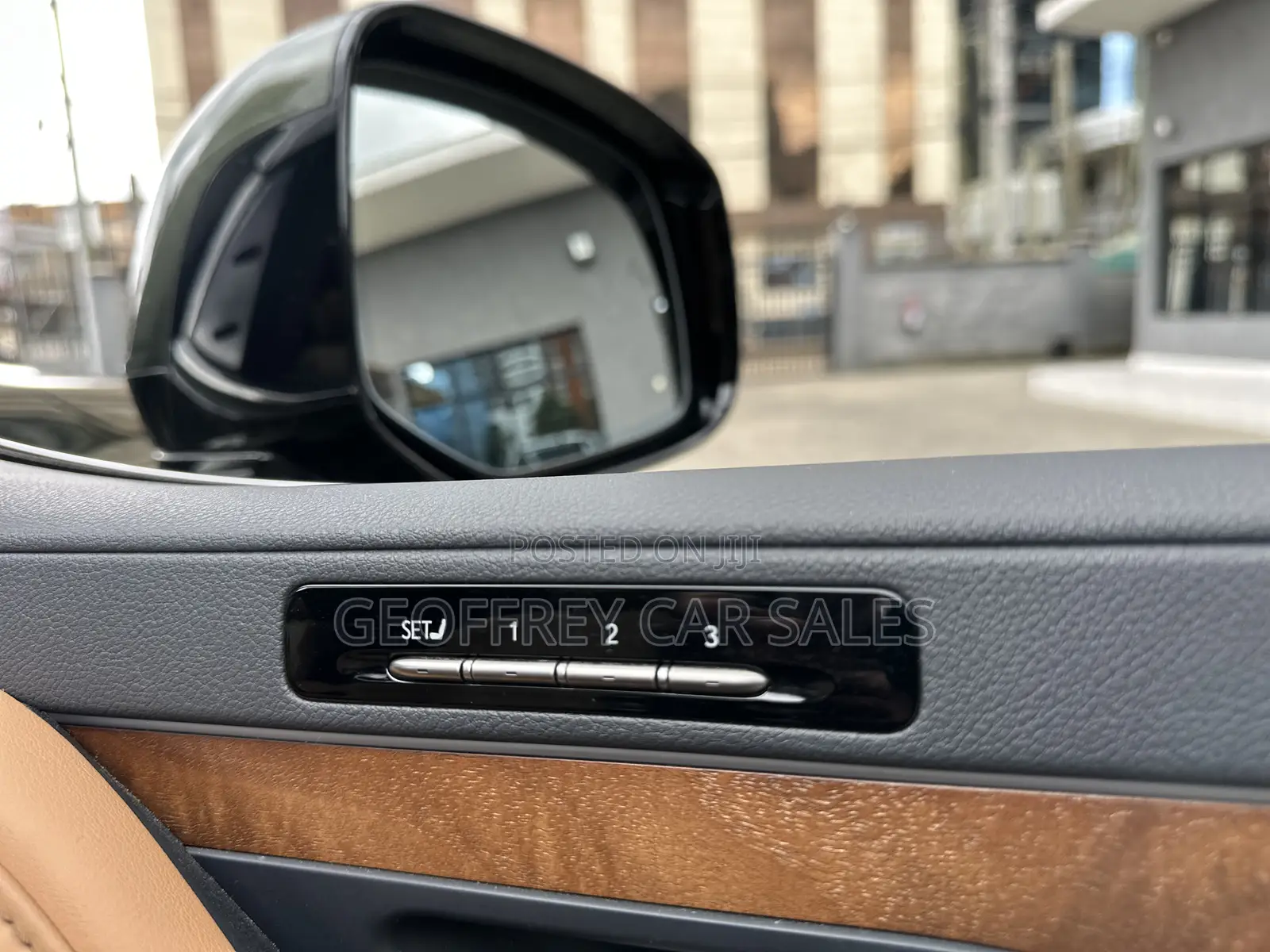 Lexus LX 600 2022 Green