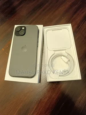 New Apple iPhone 15 256 GB Black