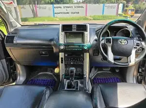 Toyota Land Cruiser Prado 3.0 TD 2010 Gray
