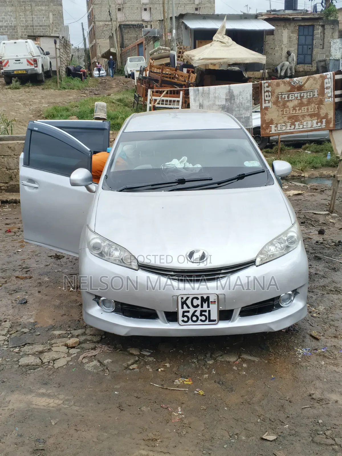 Toyota Wish 2011 Silver