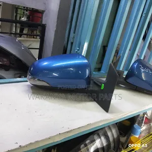Toyota Aqua Model 2012 Power Side Mirror With Blinker, Ex Japan