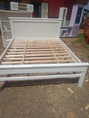 A White 5*6 Bed