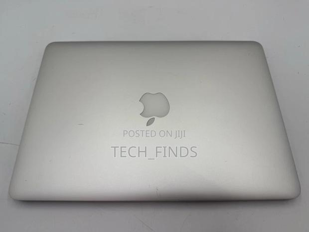 Laptop Apple MacBook Pro 2015 8GB Intel Core i5 SSD 512GB - thumbnail 3