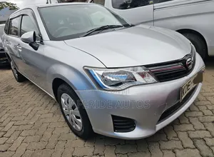 Toyota Corolla Fielder 2014 Silver