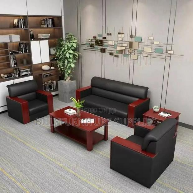 Executive Office Chair in Nairobi – Luxury Comfort
