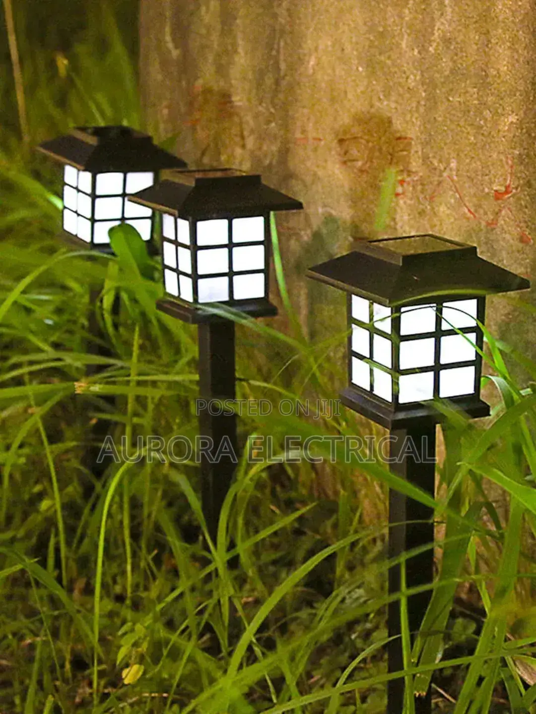 Solar Garden Lights/Pathway Lights