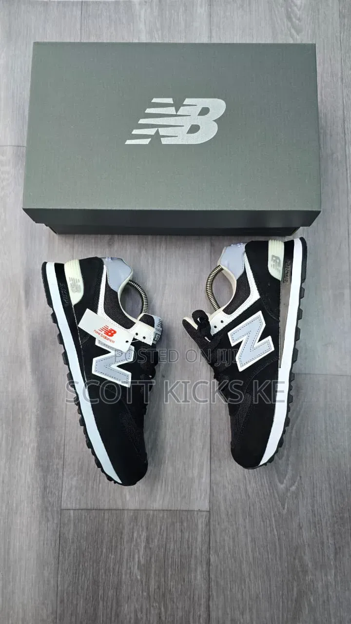 New Balance 574 Sneakers