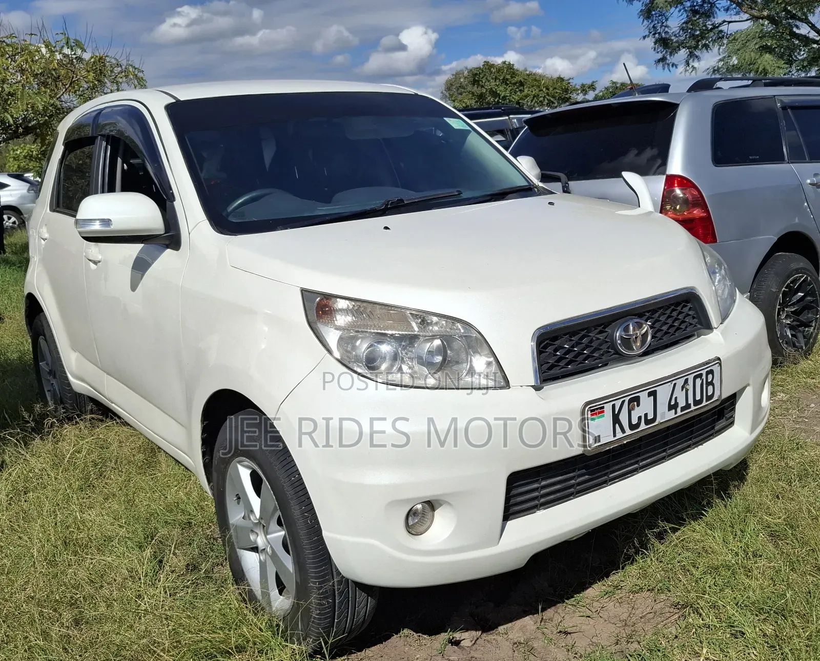 Toyota Rush 1.5 AWD 2009 White