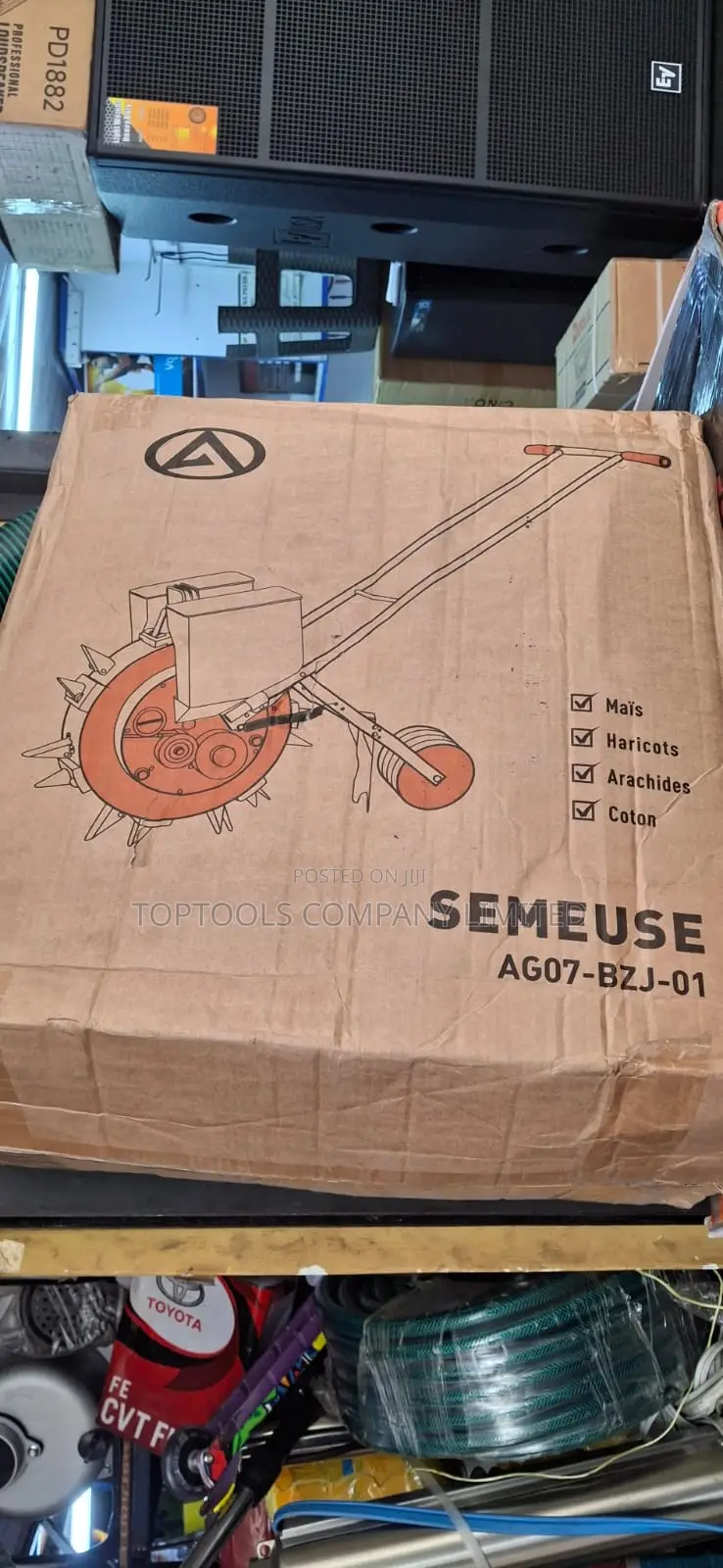 Double Can Seed Planting Machine