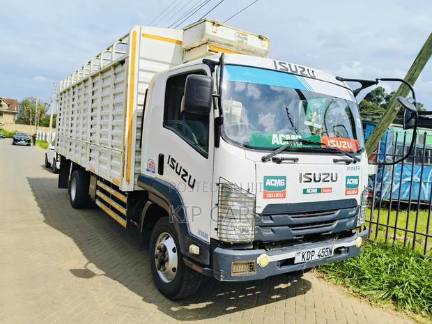 Isuzu FRR Slayqueen Openbody - thumbnail 10
