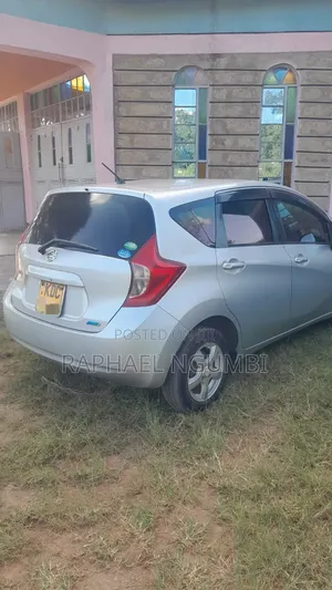 Nissan Note 2014 Silver