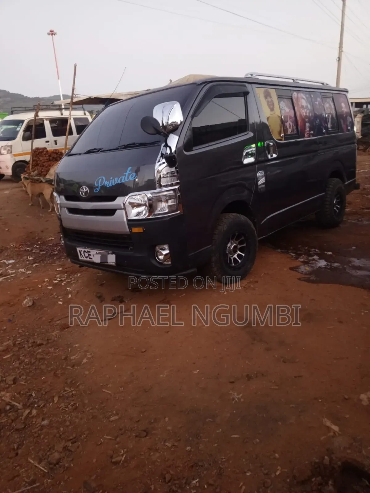 Toyota Regius 2009 Black