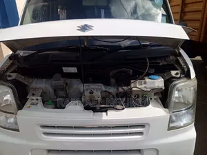 Suzuki Every 2014 White