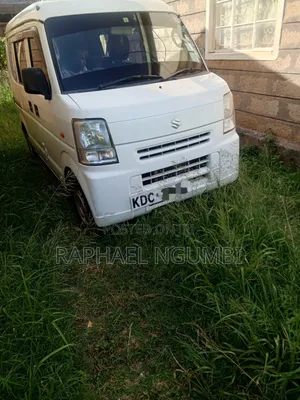 Suzuki Every 2014 White