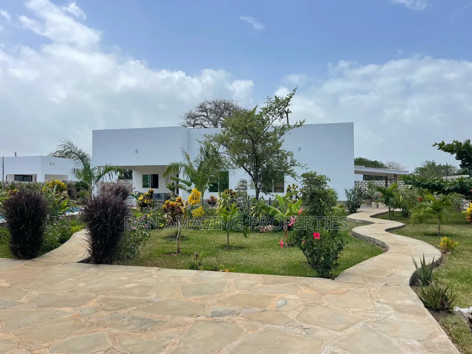 Furnished 4bdrm Villa in Galu On 1/4 Acre, Diani for sale
