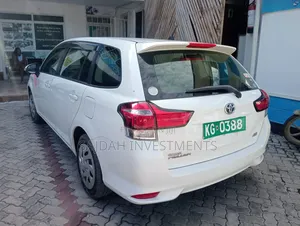 Toyota Corolla Fielder 1.5 Petrol FWD 2019 White
