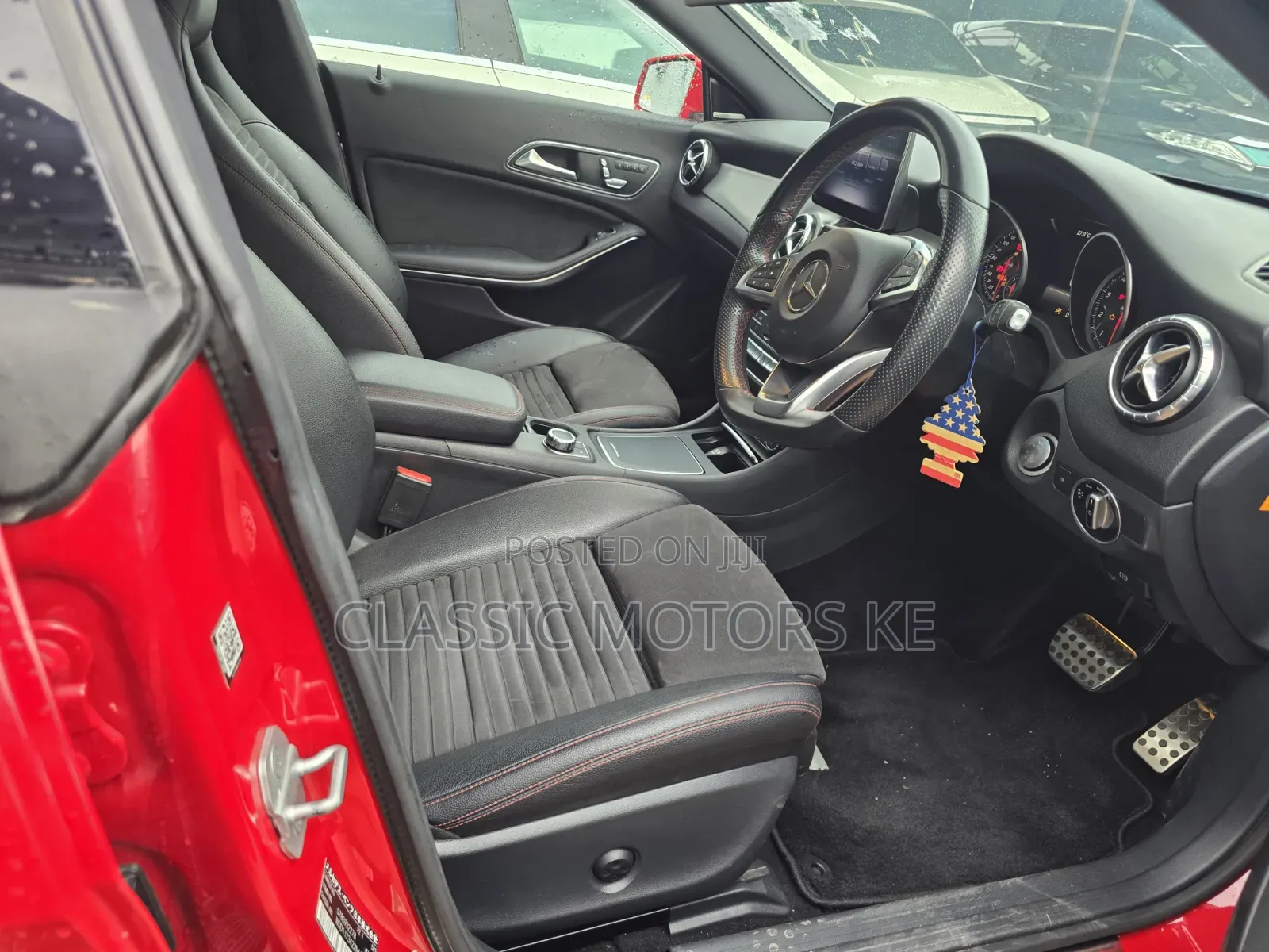 Mercedes-Benz CLA-Class CLA 180 Sedan 2019 Red